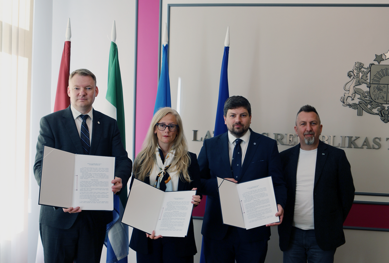 Godinot lībiešus kā Latvijas pirmiedzīvotājus, tiek dibināta Uļi Kīnkamega balva