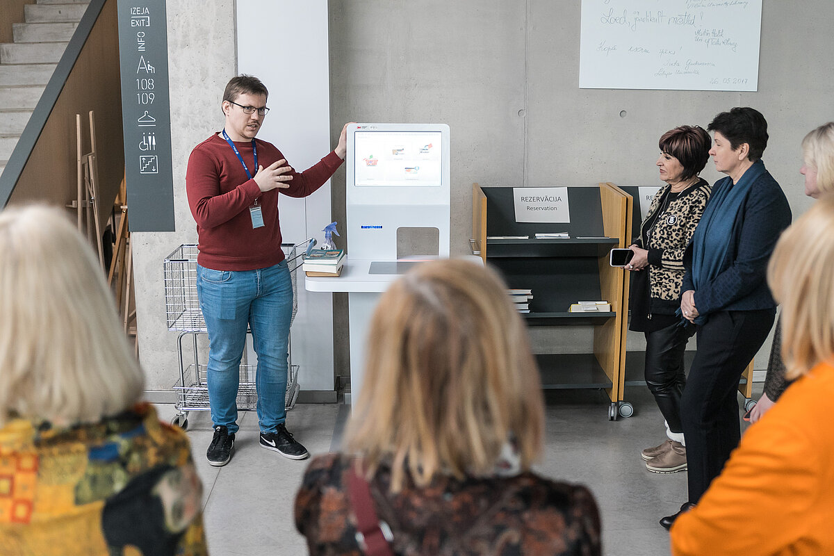 Ventspils pašvaldības un izglītības iestāžu pārstāvju vizīte LU Akadēmiskajā centrā. © Foto: Toms Grīnbergs, LU Komunikācijas departaments