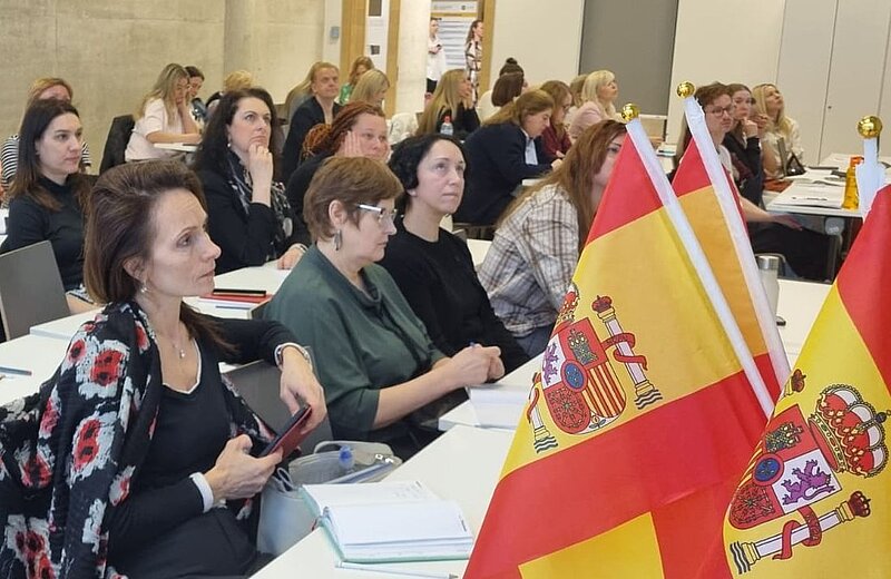 Aizvadīti profesionālās pilnveides semināri spāņu valodas skolotājiem