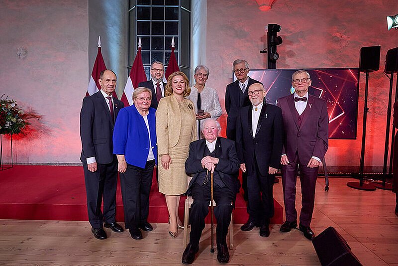 Svinīgā ceremonijā godināti Ministru kabineta balvas saņēmēji