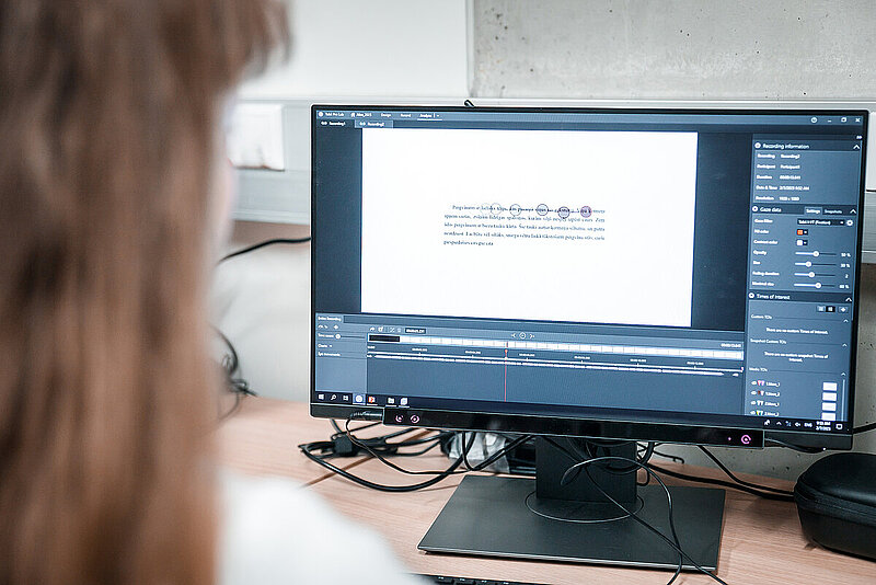 Kā digitālā vide maina mūsu lasīšanas spējas?